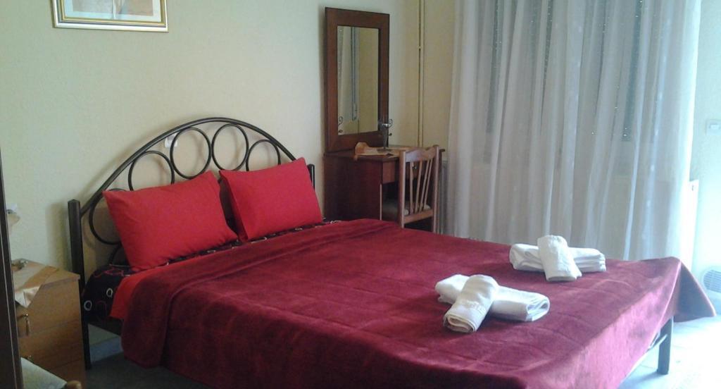 Guesthouse Adonis Káto Loutrákion Extérieur photo